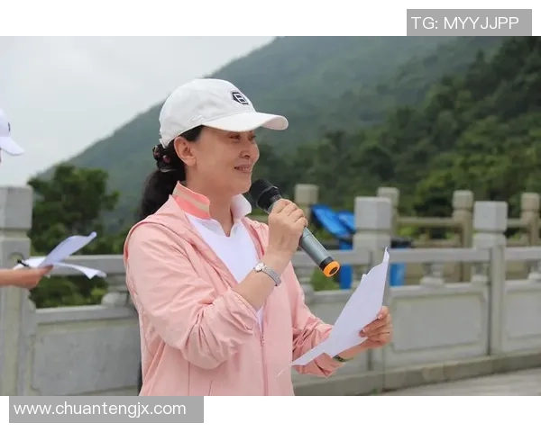 运动数据攀岩人生的深度对话赵芳如何在高峰与挑战中找到自我 运动数据攀岩人生的深度对话赵芳如何在高峰与挑战中找到自我